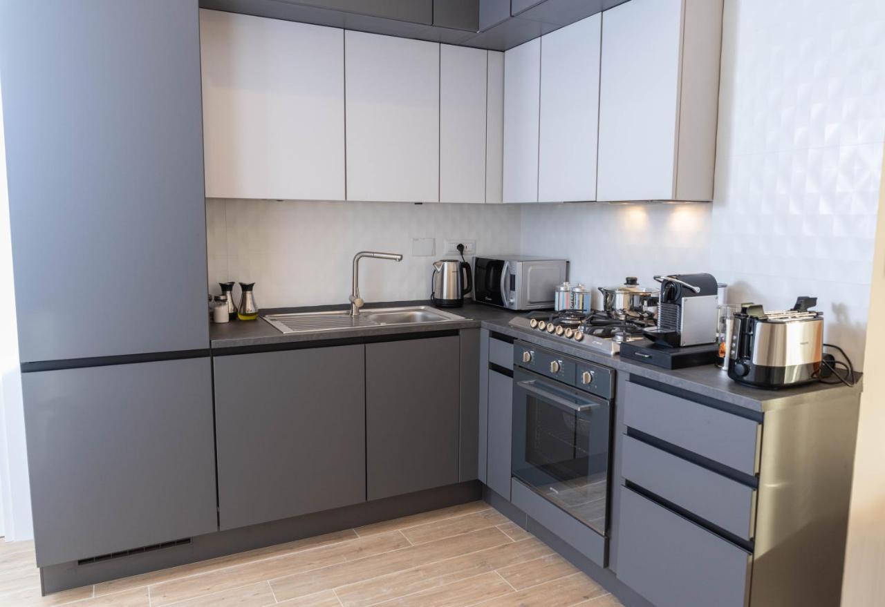 Colosseo Brightful Apartment With Rooftop Rome Luaran gambar