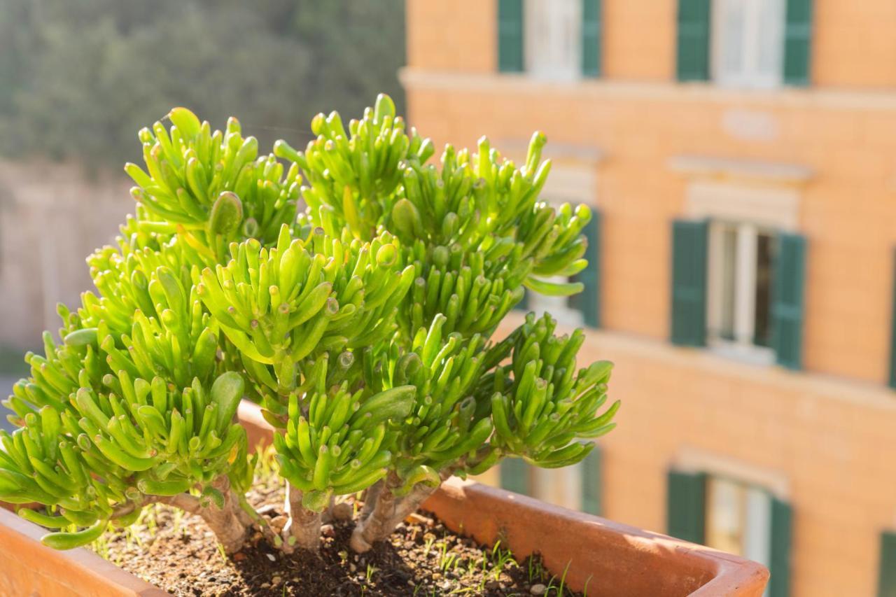Colosseo Brightful Apartment With Rooftop Rome Luaran gambar
