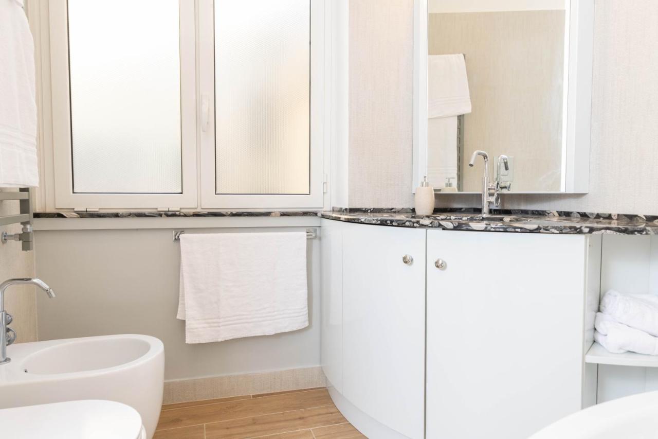 Colosseo Brightful Apartment With Rooftop Rome Luaran gambar