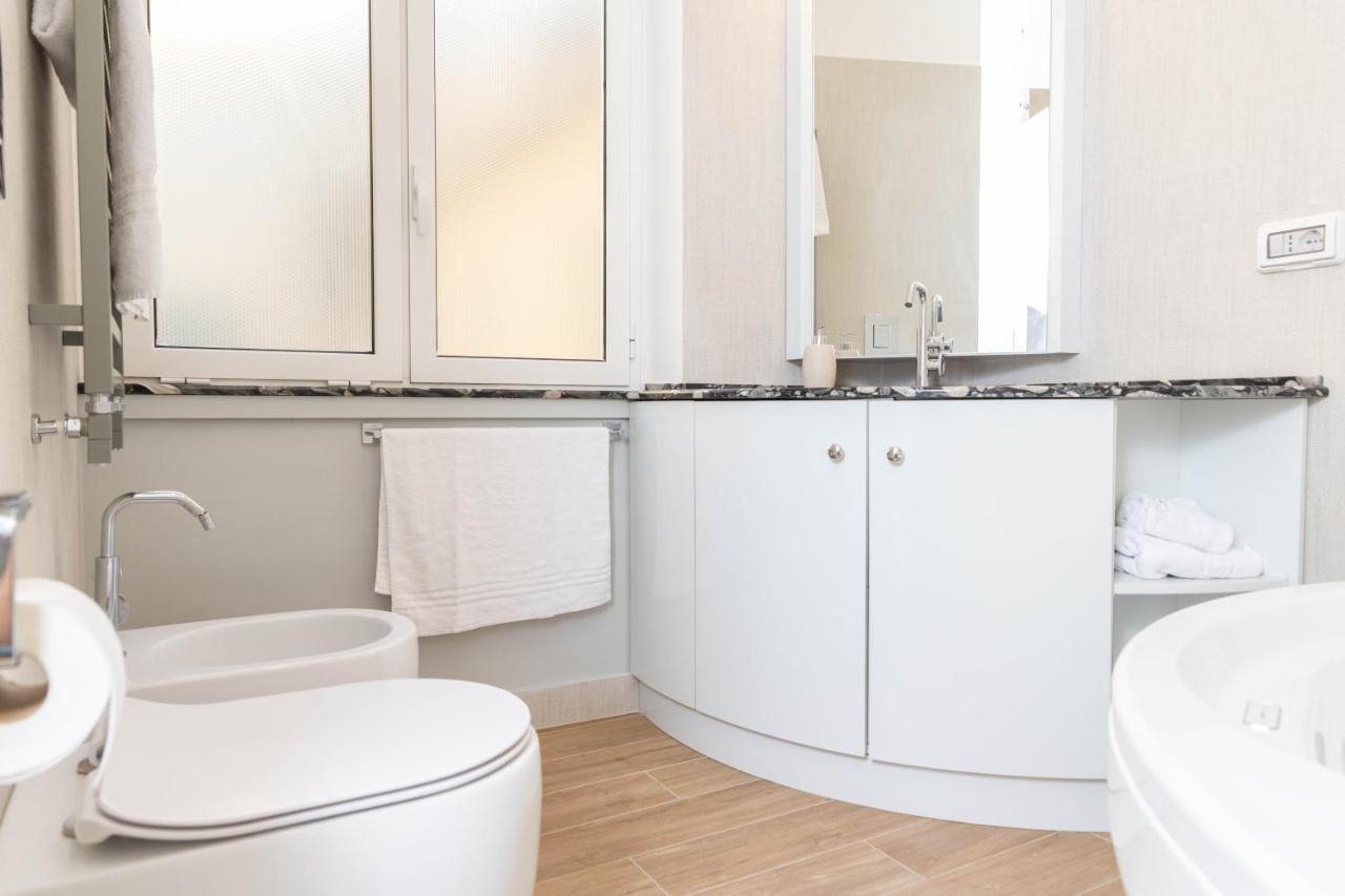 Colosseo Brightful Apartment With Rooftop Rome Luaran gambar