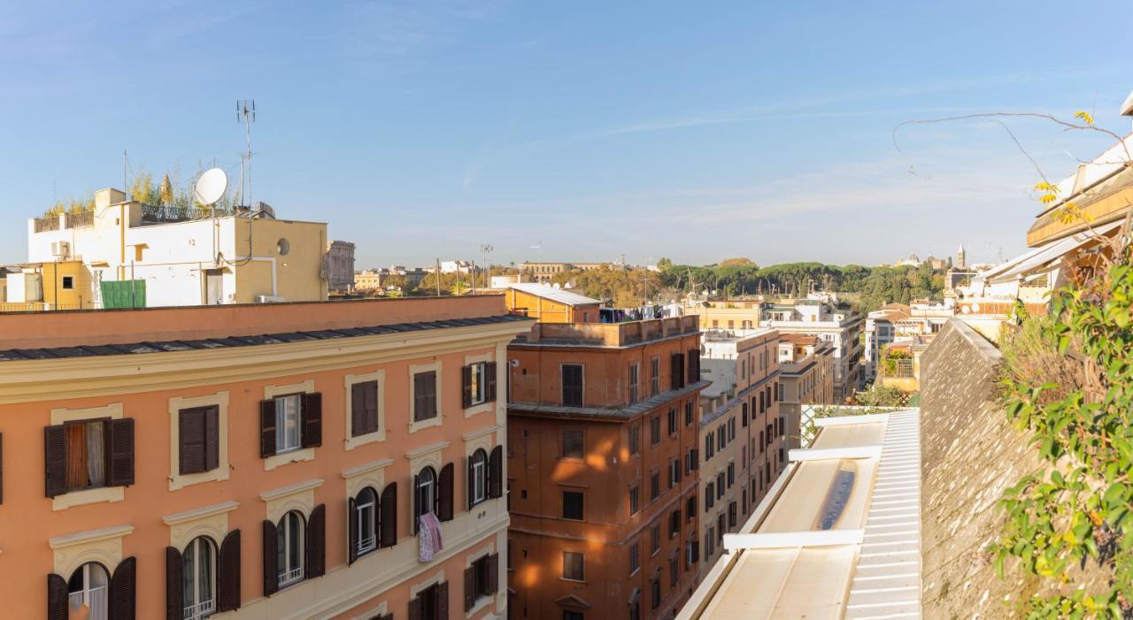 Colosseo Brightful Apartment With Rooftop Rome Luaran gambar